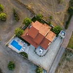 Lefkara Chalet
