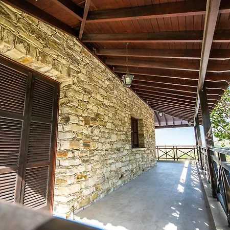 Lefkara Chalet