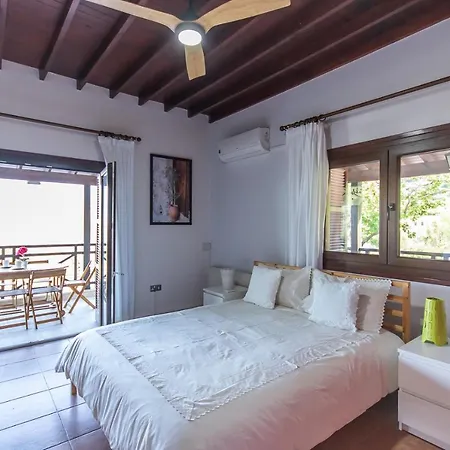 Chalet Lefkara *