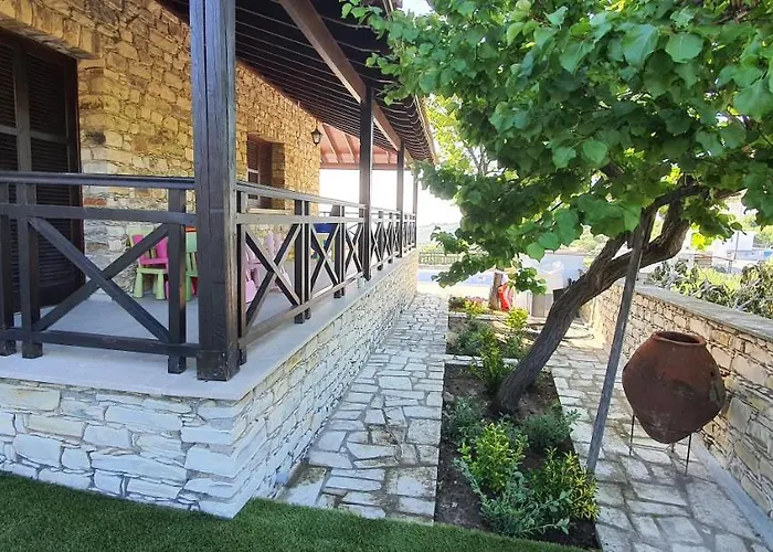 Lefkara Horská chata *